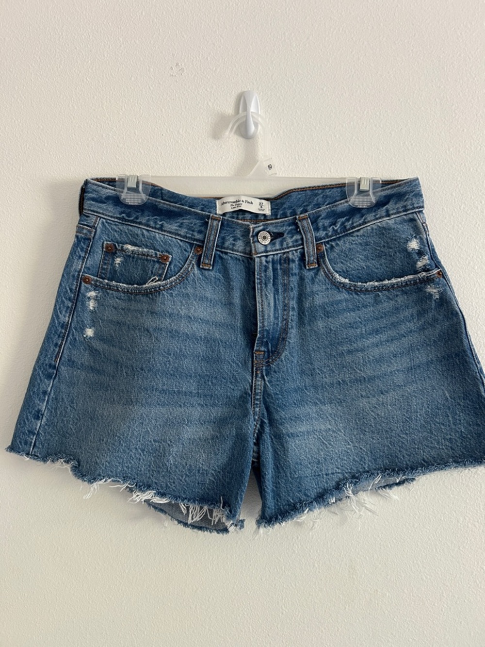 Abercrombie & Fitch The Baggy Low Rise Jean Shorts Size 27 4